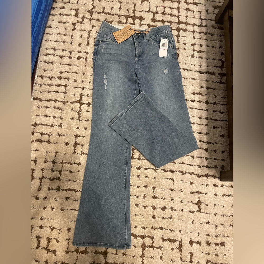 BNWT Women's Democracy high rise jeans with abtechnology size 6